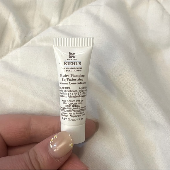 4/15$ Kiehl’s Hydroplumping serum - Picture 1 of 3